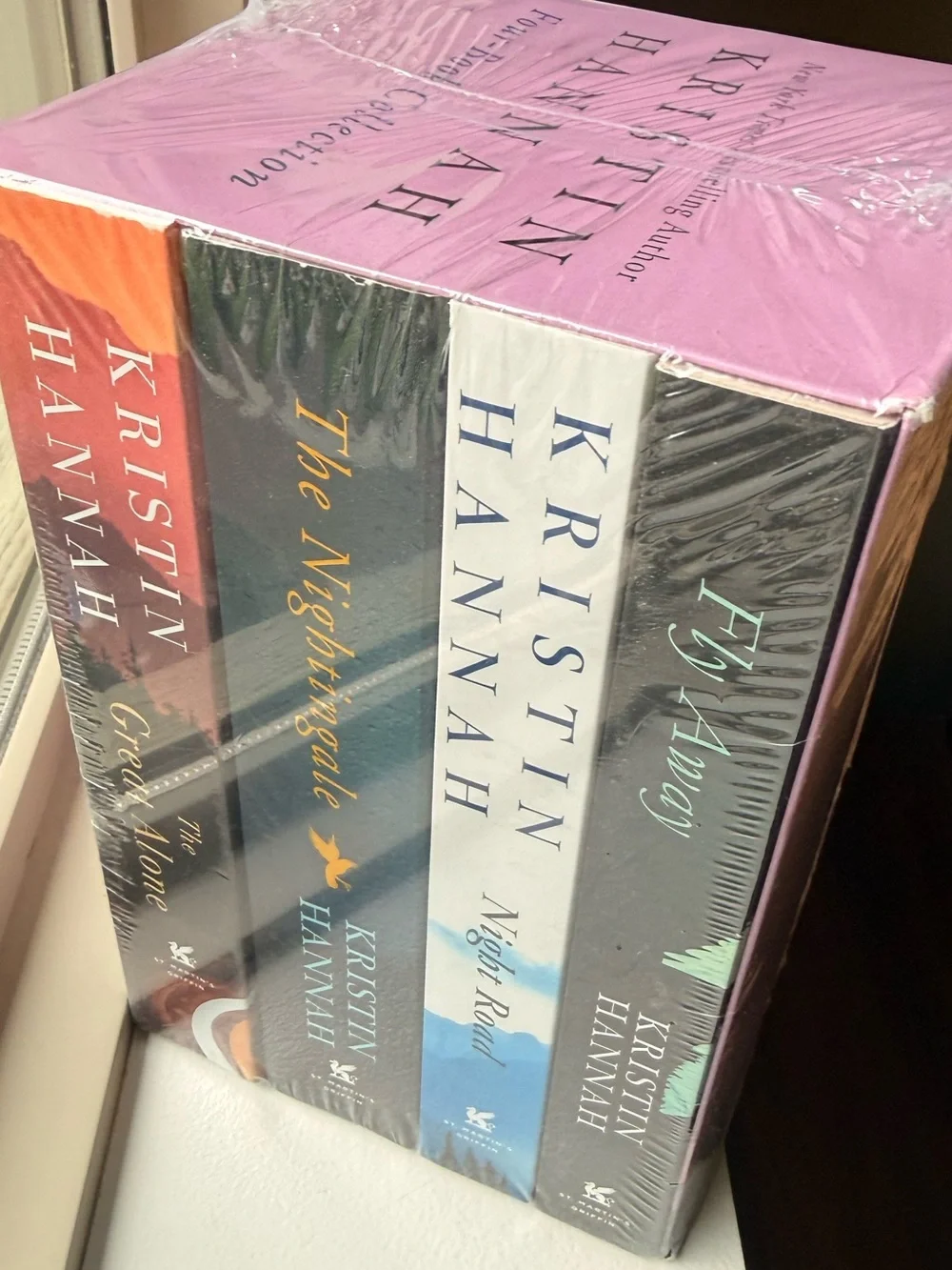 Kristin Hannah Paperback Box Set Great Alone Nightingale Fly Away Night Road NIB